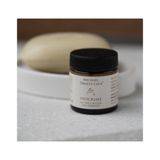 Deodorant crema cu unt de shea si ulei de pin